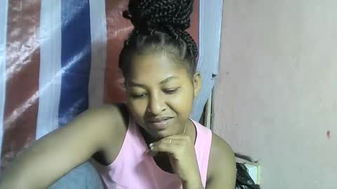 faissane9794 online show from March 6, 7:31 pm