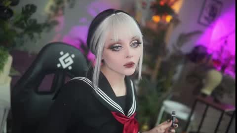 faith_chan online show from November 16, 1:29 am