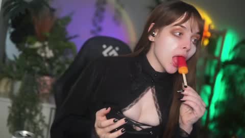 faith_chan online show from April 25, 3:53 am