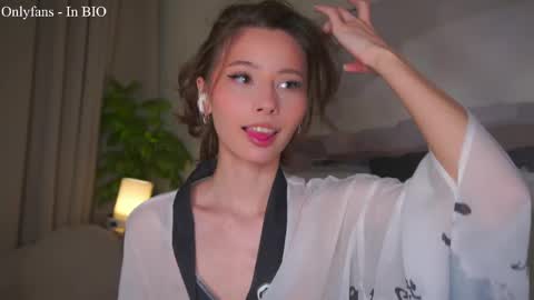 Kaori online show from April 22, 7:33 pm