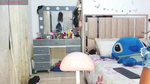 fallonsweett online show from November 13, 11:26 pm