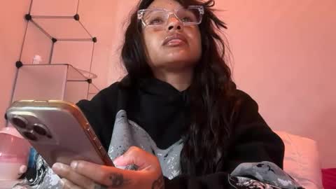 Fantasia Shakes online show from March 7, 9:27 am