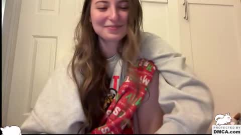 Ella online show from February 25, 6:34 am