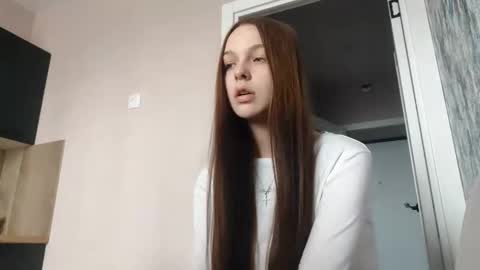 Snapshot of farahmantifel chatting on October 4, 11:38 am Anna Scovich online show from October 4, 11:38 am