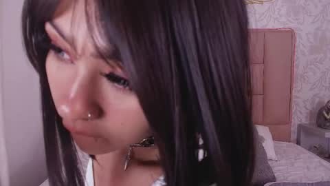 faryeh online show from April 21, 1:42 am