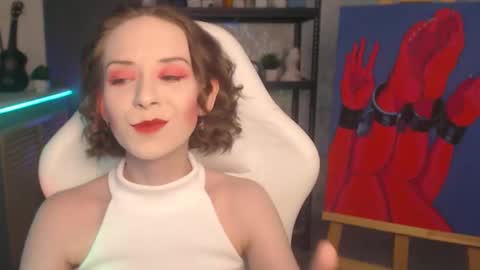 Fascinating   Eyes online show from September 12, 7:32 pm