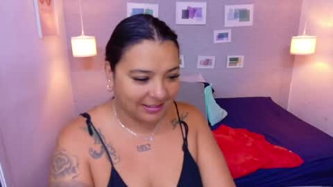 fat_naughtyass online show from April 27, 1:52 pm