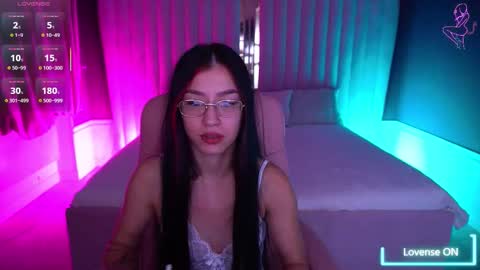 Nellie online show from November 14, 10:10 pm