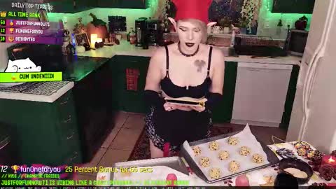  Lily  Waifu  online show from November 27, 2:14 am