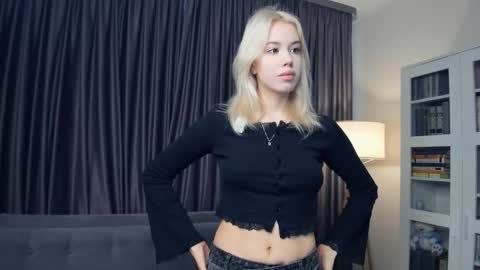 Emma online show from January 18, 7:26 am