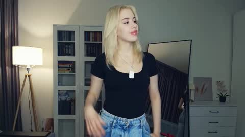 Emma online show from January 7, 7:34 am