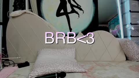 fawnmoonx online show from September 9, 4:34 am