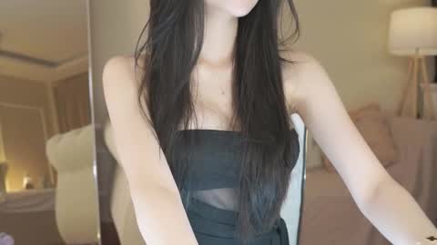 Snapshot of feel_me_00 chatting on October 14, 7:38 pm feel_me_00 online show from October 14, 7:38 pm