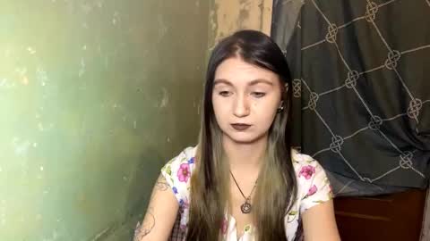 Lola online show from March 29, 8:52 pm