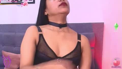 Fernandabrown s online show from July 14, 12:21 pm