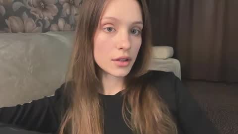 Lisa online show from April 28, 12:42 pm