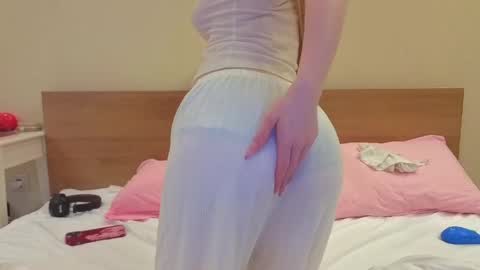 Fia online show from April 26, 12:36 pm