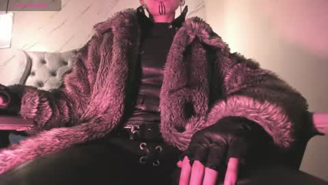   online show from April 23, 12:29 pm