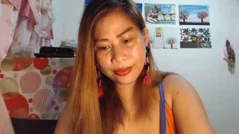 Snapshot of filipina_beauty69 chatting on February 7, 4:14 pm filipina beauty. online show from February 7, 4:14 pm