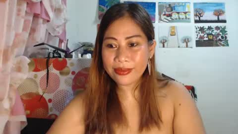 Snapshot of filipina_beauty69 chatting on February 22, 2:49 pm filipina beauty. online show from February 22, 2:49 pm