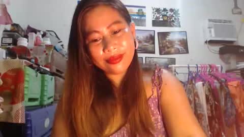 Snapshot of filipina_beauty69 chatting on October 2, 8:47 pm filipina beauty. online show from October 2, 8:47 pm
