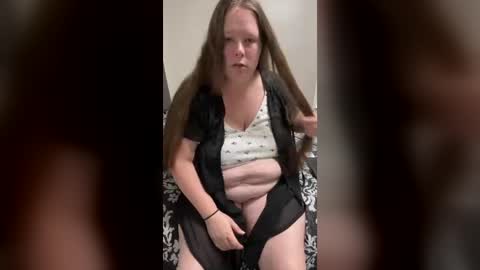 Filthyvanillagirl online show from August 8, 7:11 pm