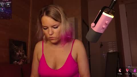Lady online show from June 16, 4:30 pm