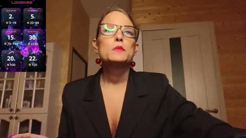 Lady online show from September 19, 6:07 pm