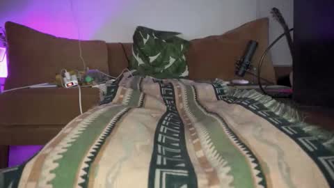 Ashley online show from December 3, 8:44 pm