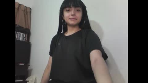 finnky1 online show from April 24, 3:31 am