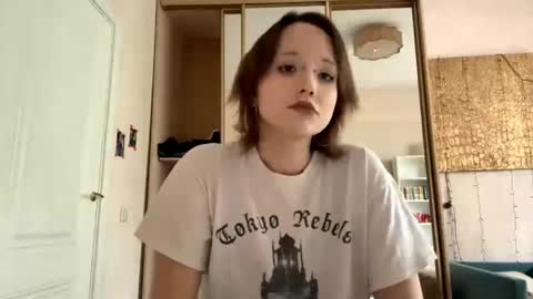 Amelia online show from May 25, 8:24 am