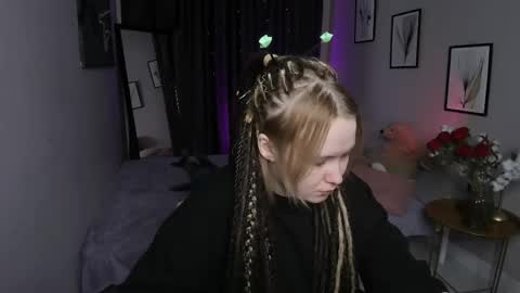 Fiona online show from April 23, 10:45 pm