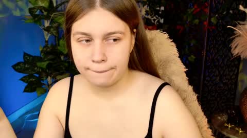 fiora online show from April 24, 5:32 am