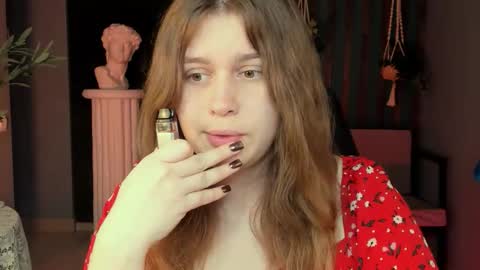 fiora online show from November 3, 5:33 am