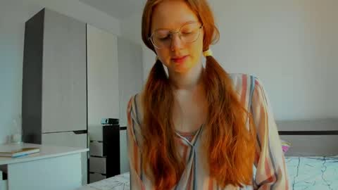 Snapshot of fire_luna chatting on March 6, 7:47 am fire_luna online show from March 6, 7:47 am