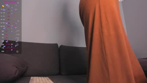 Bellatrix online show from October 25, 4:09 am