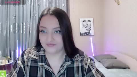 firesue online show from September 19, 9:25 pm