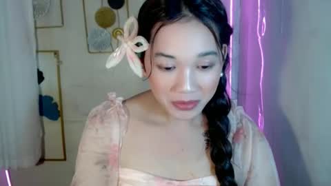 fitress_mary online show from May 5, 2:14 am