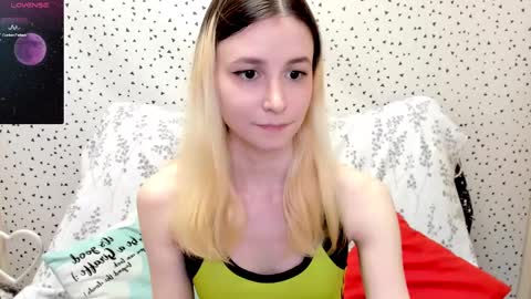 FlexiMona online show from February 28, 9:04 am