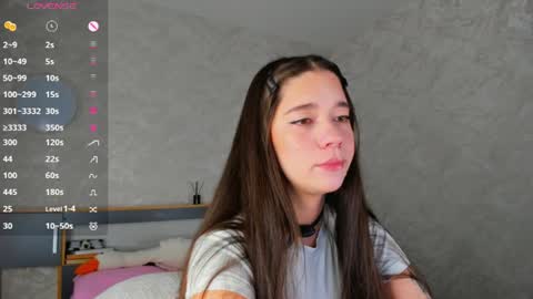 Emely  online show from June 17, 4:36 am