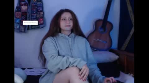 flor3citarockera online show from April 28, 4:00 pm