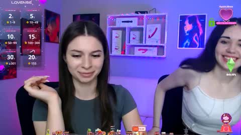 Snapshot of flora_ri chatting on September 25, 9:19 am just ask me online show from September 25, 9:19 am
