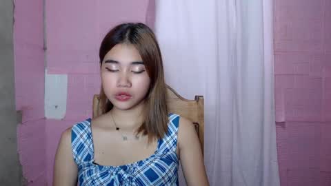florloversweet1 online show from July 23, 6:10 am
