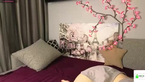 Helly online show from April 27, 7:22 pm