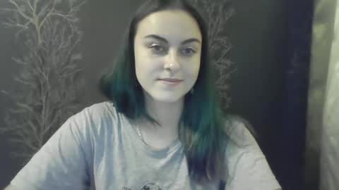 Snapshot of flower_bluee chatting on December 7, 10:56 am Ambika 3 online show from December 7, 10:56 am