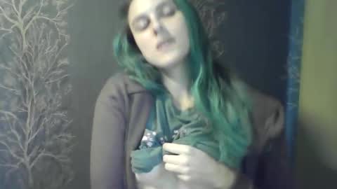 Snapshot of flower_bluee chatting on October 10, 11:48 am Ambika 3 online show from October 10, 11:48 am