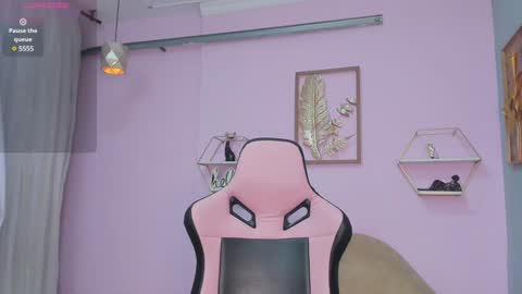Dulce online show from February 3, 11:20 am