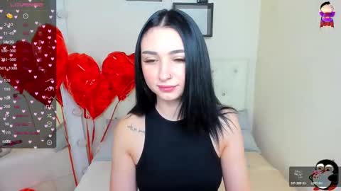 Snapshot of flufyfoxx chatting on March 6, 12:00 am Lina online show from March 6, 12:00 am