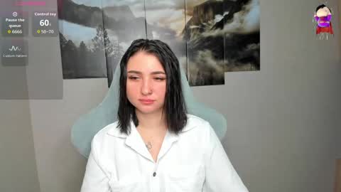 Lina online show from April 19, 2:00 am