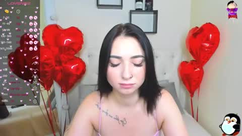 Snapshot of flufyfoxx chatting on February 17, 11:22 pm Lina online show from February 17, 11:22 pm